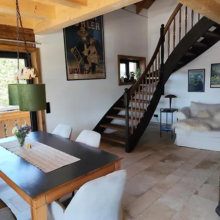 Апартаменты Ferienhaus Lechrainchalet