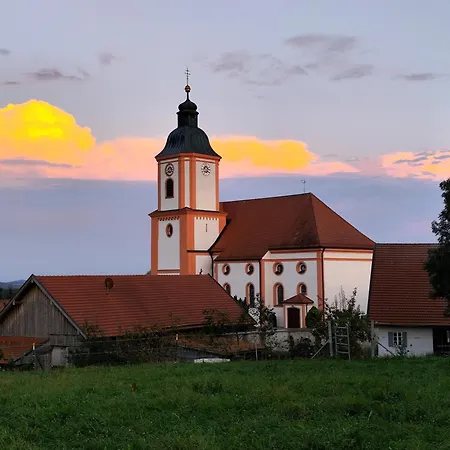 Ferienhaus Lechrainchalet Апартаменты *