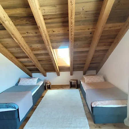 Ferienhaus Lechrainchalet *