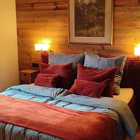Ferienhaus Lechrainchalet Апартаменты *