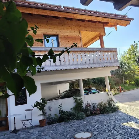 Ferienhaus Lechrainchalet *
